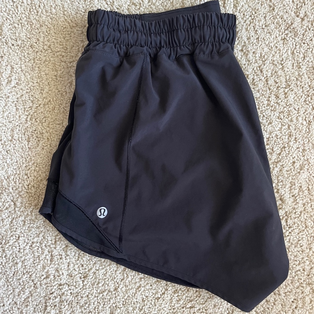 lulu hotty hot short